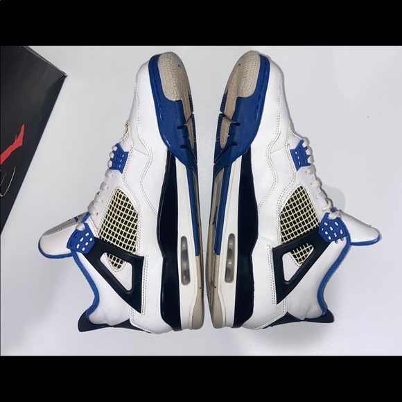 jordan 4 motor sports 2017 release - Picture 3 of 10